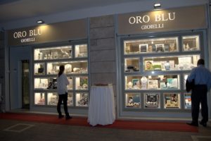 Progettazione realizzazione arredamenti Gioiellerie